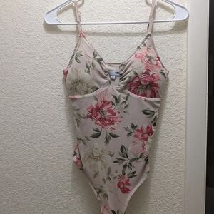GBG Los Angeles Floral Print Chemise - Pink and Cream